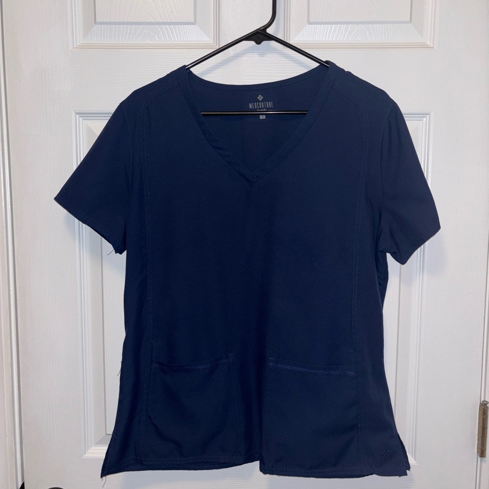 Med Couture Navy scrub set (top & bottom)
